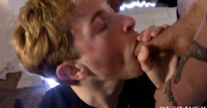 TIGHT TWINK