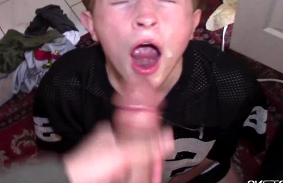 TIGHT TWINK